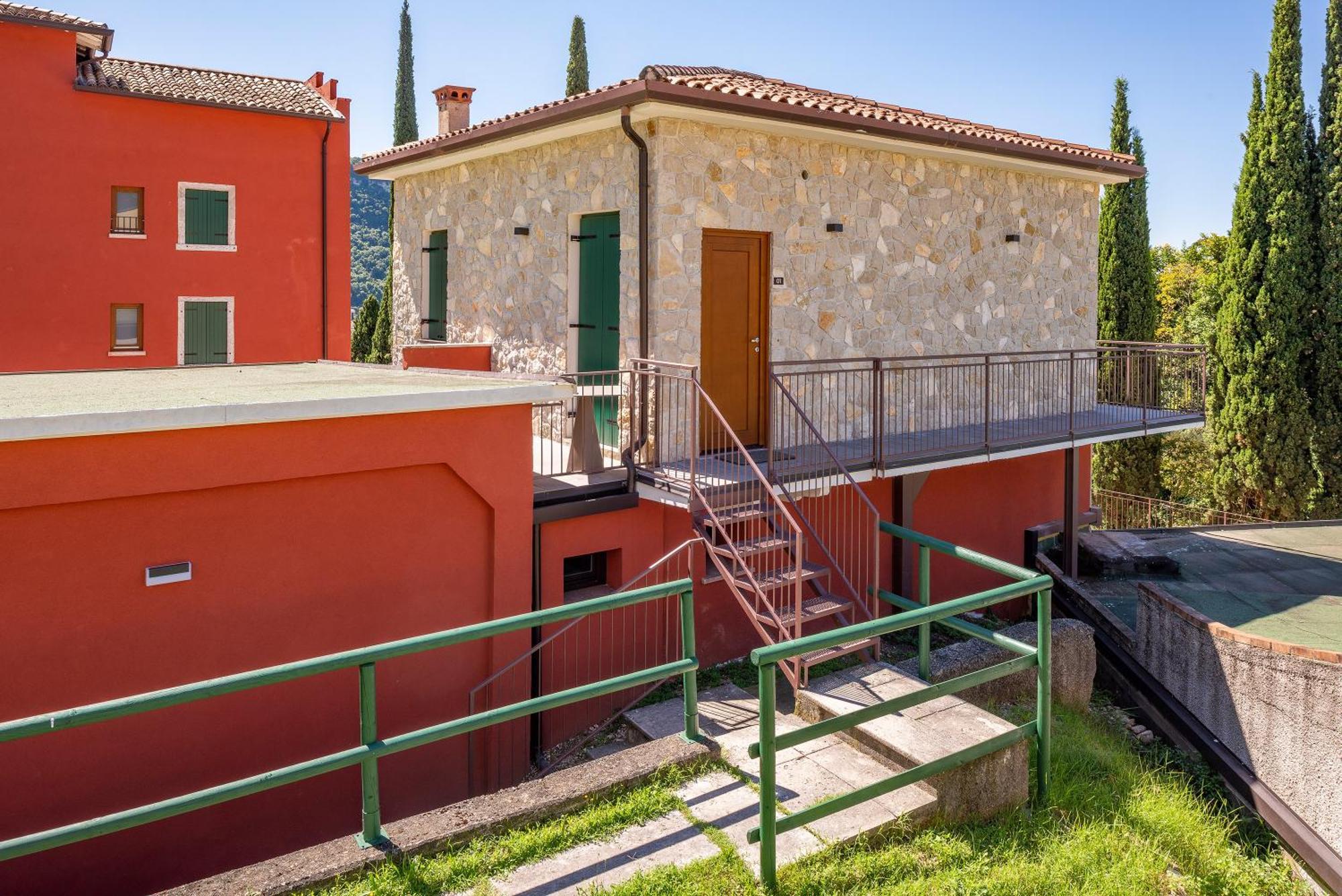 Sporthotel Olimpo Garda  Exterior photo